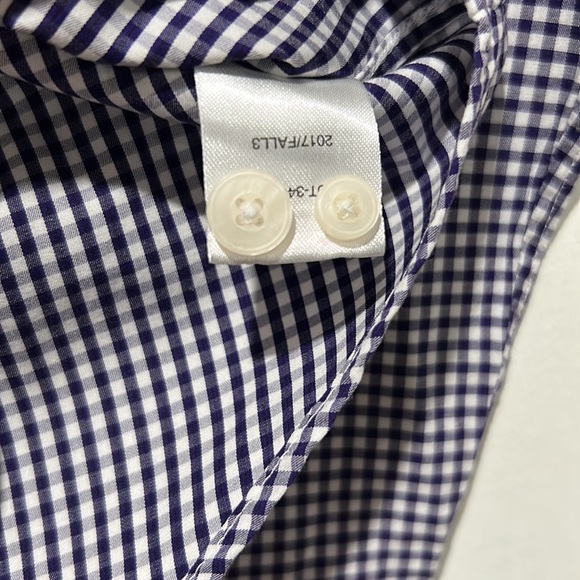 Untuckit boys button down casual shirt size 12. 100% Cotton. Excellent condition - Picture 7 of 8